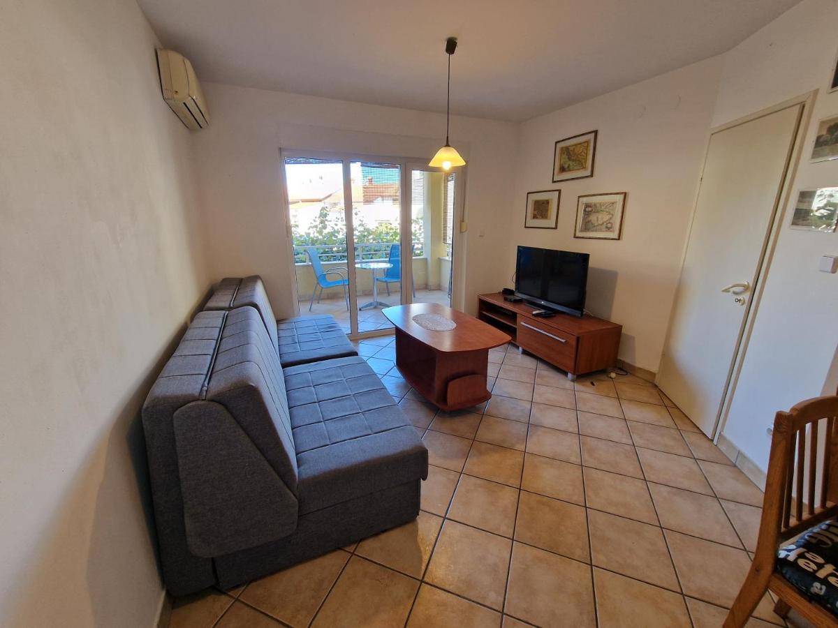شقة Apartman Puntizela بولا المظهر الخارجي الصورة