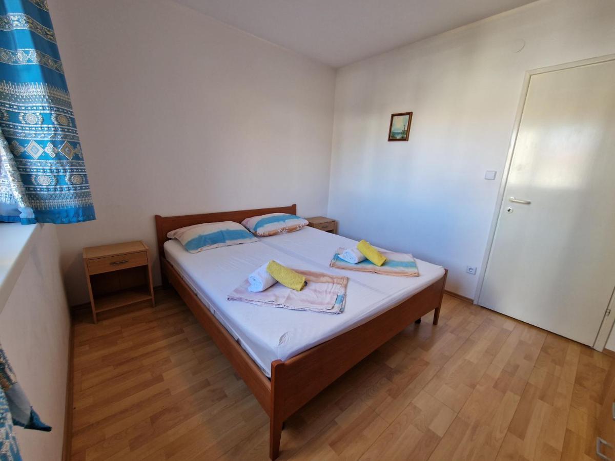 شقة Apartman Puntizela بولا المظهر الخارجي الصورة